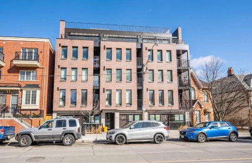 Downtown Toronto Hotel | Regent Park Suite 2BR Apartment - Near Downtown Toronto