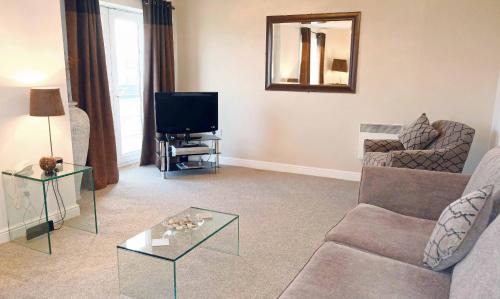 Gosforth Apartment | Unique Comfort at Regent - Pet and Child Friendly Haven