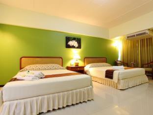 Ramkhamhaeng Hotel | Budget-Friendly Stay at Regent Ramkhamhaeng 22 with Breakfast