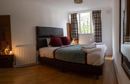 Euston House | Spacious 4-Bed House in London - Pet & Child Friendly Stay