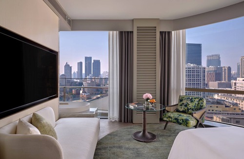 Lujiazui Hotel | Discover Regent Shanghai On The Bund: 4-Star Elegance Awaits