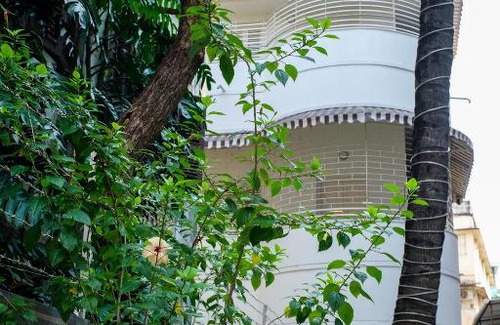 Kolkata House | Family-Friendly Comfort at Regent Vatika Hotel