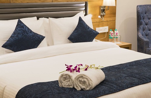 Zirakpur Hotel | Comfortable Stay at Regenta Central Cassia Zirakpur