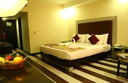 Royapettah Hotel | Comfortable Stay at Regenta Central Deccan with Spa & Dining
