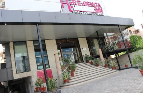 Adarsh Nagar Hotel | Discover Regenta Inn Jaipur: Family-Friendly Stay Awaits