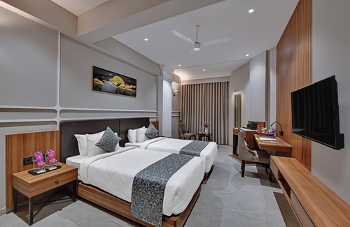 Jamnagar Hotel | Comfortable Stay at Regenta Inn Motikhavdi Jamnagar