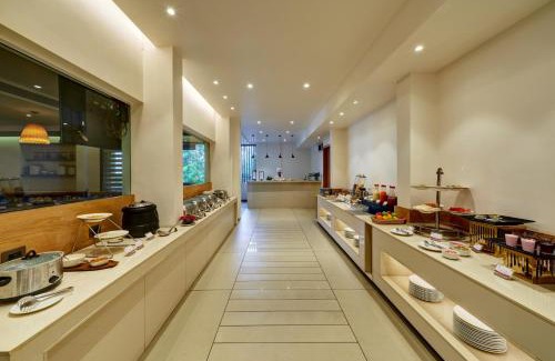Kolhapur Hotel | Discover Regenta Place Raysons Kolhapur: Family-Friendly Retreat