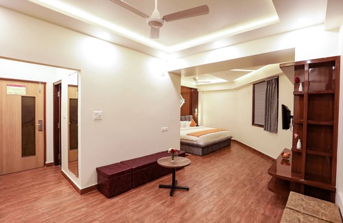 Ukhimath Hotel | Explore Regenta Resort Madhuganga: Family-Friendly Retreat