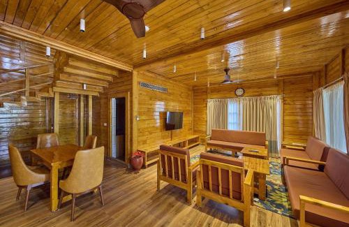 Sakleshpur Hotel | Relax at Regenta Resort Sakleshpur with Ocean View & Pool