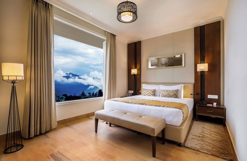 Mashobra Hotel | Relaxing Regenta Resort & Spa Mashobra with Top Amenities