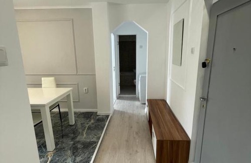 Cluj-Napoca Apartment | Family-Friendly Stay at Regim Hotelier Lux 2 Bedrooms