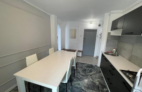 Cluj-Napoca Apartment | Family-Friendly Stay at Regim Hotelier Lux 2 Bedrooms