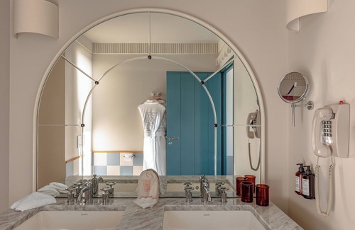 Biarritz Hotel | Exclusive Amenities Await at Regina Experimental Biarritz