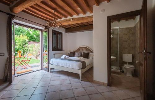 Pisa House | Pet-Friendly Regina Rooms in the Heart of Pisa