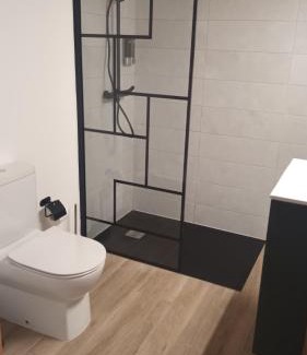 Arbo Apartment | Pet-Friendly Retreat at Reginita Apartamentos - Rated 9.6/10
