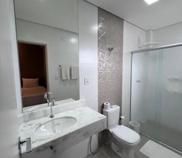 Registro Hotel | Regis Hotel II: Family-Friendly Stay with High Guest Ratings