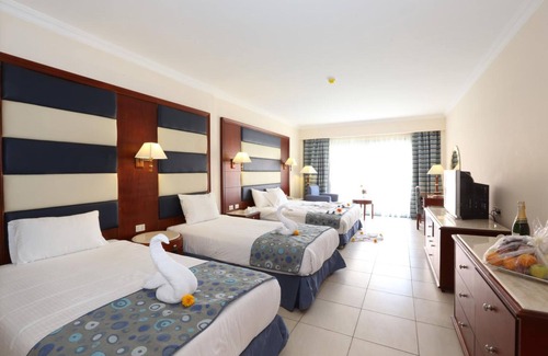 Sharm El Sheikh Hotel | Family-Friendly Rehana Sharm Resort with Aqua Park & Spa