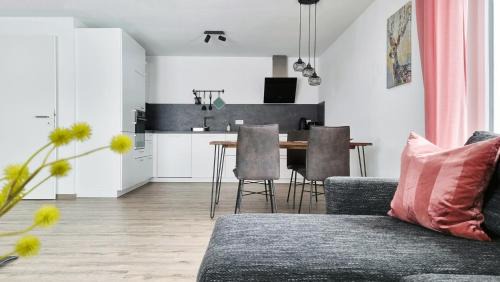 Baiersbronn Apartment | Family-Friendly Retreat at Rehkitz - Rated 9.5/10