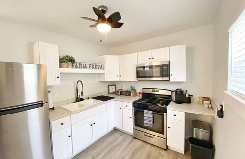 Rehoboth Beach Apartment | Charming Rehoboth Beach Farmhouse Studio Near Bike Trail