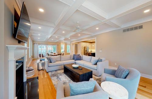 Dodds Addition House | Discover Rehoboth Beach Josephine St: Family & Pet-Friendly Stay