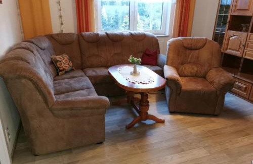Reichstadt Apartment | Reichstädter Ferienidyll - Family-Friendly Retreat Rated 9.1