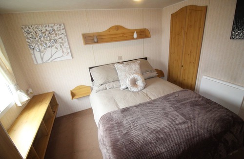 Reighton RV Rental | Reighton Sands: Pet-Friendly Retreat with Ocean Views
