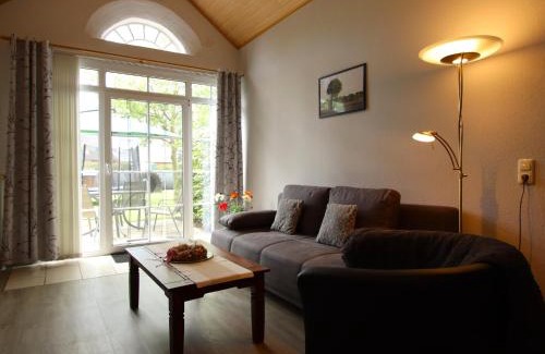 Strackholt Apartment | Pet-Friendly Ferienwohnungen in Strackholt with Pool Access