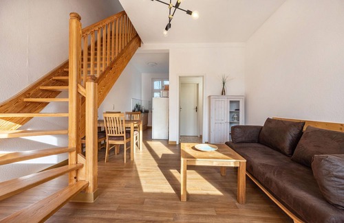 Muritz House | Cozy Terraced House with WiFi and Child-Friendly Amenities