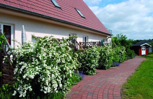 Muritz House | Pet-Friendly Terraced House with Complimentary WiFi