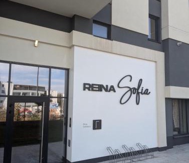Lozenets Apartment | Exceptional Reina Apartment - Perfect for Families & Travelers