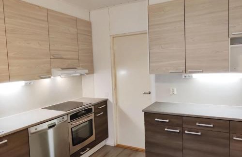 Karhula Apartment | Family-Friendly Retreat at Reipas Home, Pet Welcome!