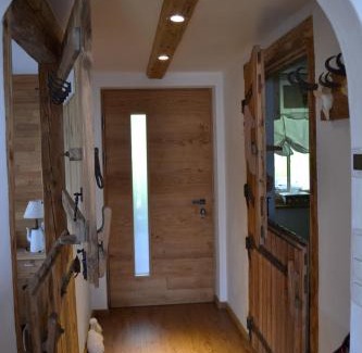 Kirchberg in Tirol Ski Chalet | Exquisite Reiterbauer Chalets & Ferienwohnungen: Rated 9.7/10