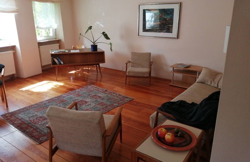 Vollmersweiler Apartment | Inviting Reizvolles Domizil with Kitchen Amenities