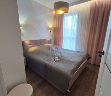 Ploty Apartment | REKO apartament z basenem i SPA tuż przy plaży