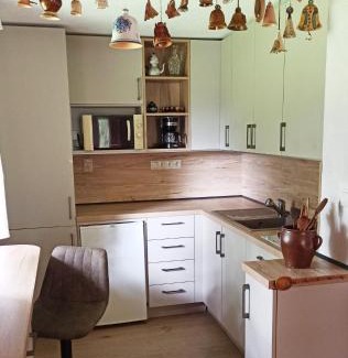 Jakubovany House | Pet-Friendly Rekreačná Chata with Top Guest Ratings