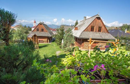 Liptovsky Trnovec Resort | Pet-Friendly Rekreačné Chalupy with Family Amenities Await