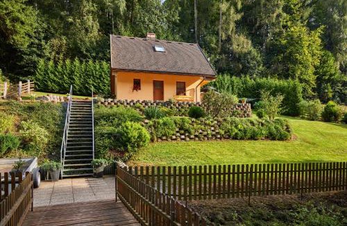 Trutnov House | Pet-Friendly Rekreační dům Dony with 9.1/10 Guest Rating