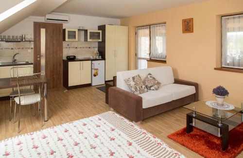 Podhajska House | Top-Rated Rekreačný dom SISI: Family-Friendly Getaway
