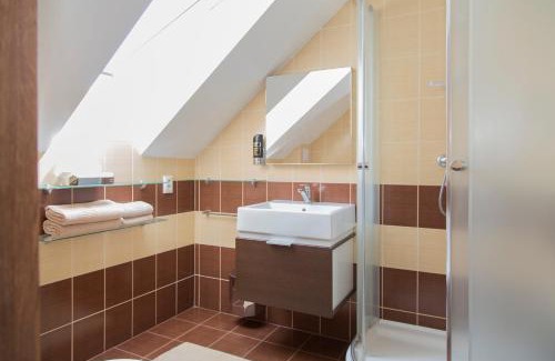 Podhajska House | Top-Rated Rekreačný dom SISI: Family-Friendly Getaway