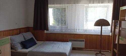 Plane House | Explore Rekreace Pláně: Family & Pet Friendly Retreat