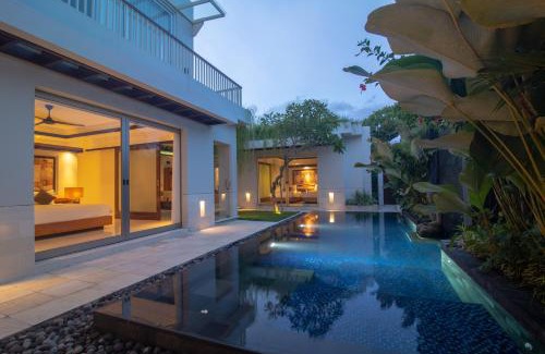 Jimbaran Bay Villa | Rekso Villa: Family-Friendly Retreat with Pool Access