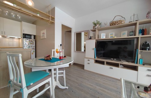 La Mata Apartment | Relax & Sea: Couples Retreat with Oceanfront Bliss