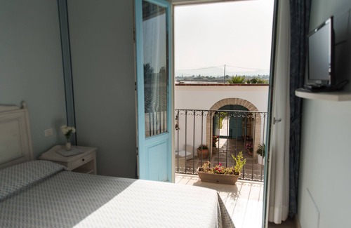 Nubia Hotel | Discover Relais Antiche Saline: 4-Star Escape with Pool