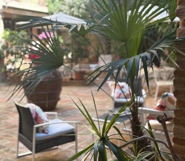 Longiano Bed & Breakfast | Relax at Relais B&B Corte Dei Turchi with Ocean Views