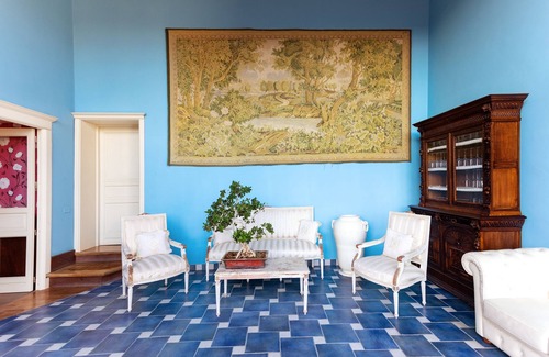 Montallegro House | Relax at Relais Briuccia with Hot Tub & Family Dining