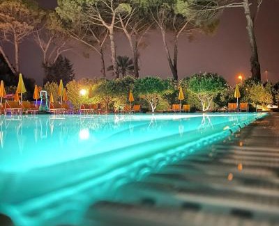 Spongano Hotel | Discover Relais Casina Copini: Pet-Friendly Oceanfront Escape