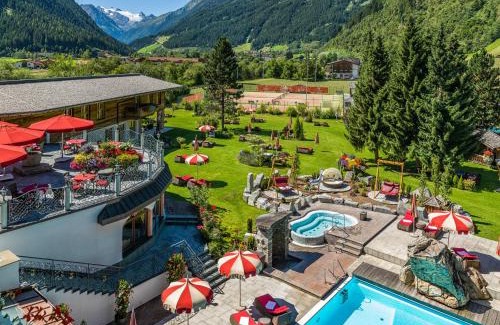Neustift Im Stubaital Hotel | Indulge at Relais&Châteaux Spa-Hotel Jagdhof - 5 Star Oasis