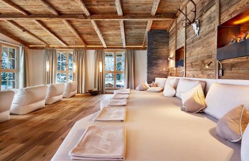 Neustift Im Stubaital Hotel | Indulge at Relais&Châteaux Spa-Hotel Jagdhof - 5 Star Oasis