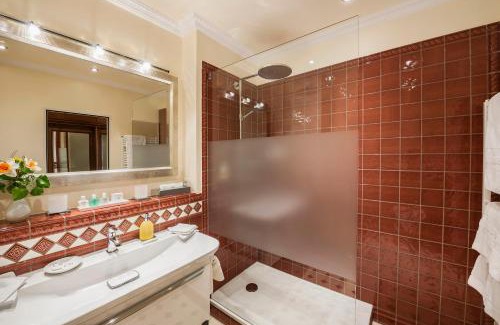 Badenweiler Hotel | Elegant Relais & Châteaux Hotel Schwarzmatt with Ocean Views