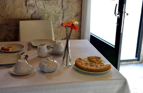 Cimilla II House | Experience Relaxation at Relais Cimillà B&B with Ocean View